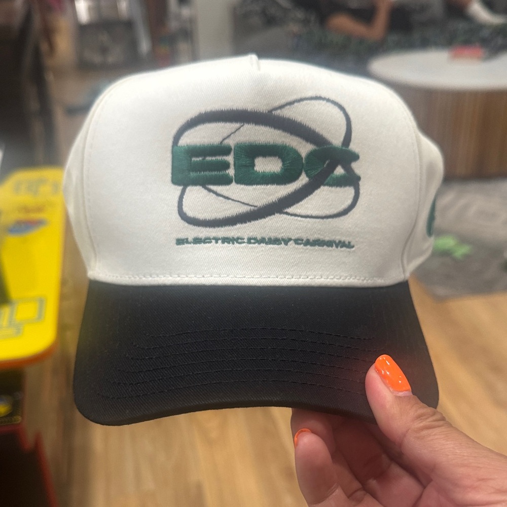 EDC Black and White Cap